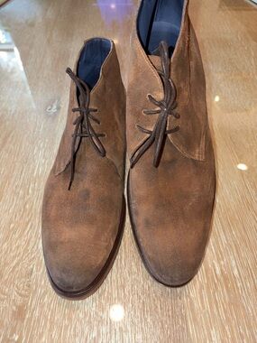 Mezlan Brown Suede Chukka Boots
